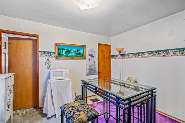 910 Pauline Ave, Columbus, OH 43224 - view of dining room
