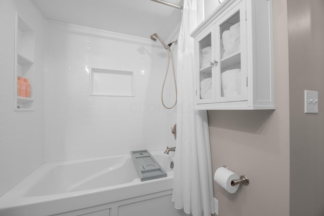 4758 Crazy Horse Ln Unit 2, Westerville, OH 43081 - full bath with shower / bath combo