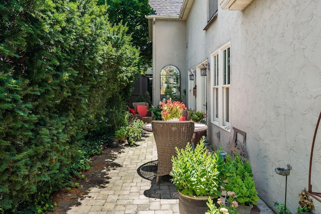 161 Jackson St, Columbus, OH 43206 - view of patio