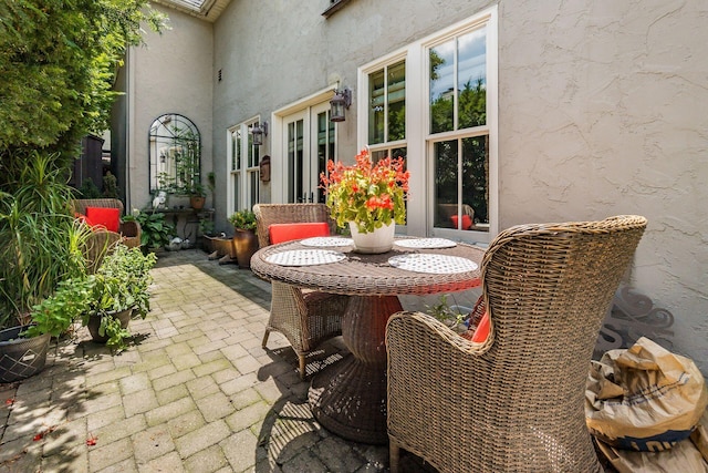 161 Jackson St, Columbus, OH 43206 - view of patio