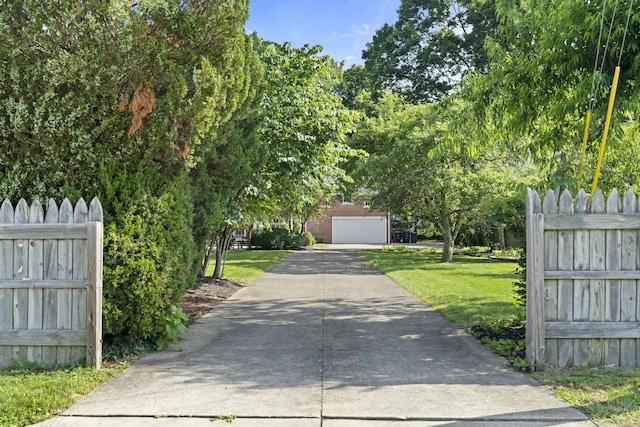 130 Boving Rd, Lancaster, OH 43130 - view of concrete surface with a gated entry