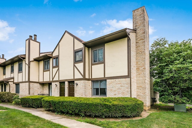 2328 Terrance Dr Unit 76, Columbus, OH 43220 - view of building exterior