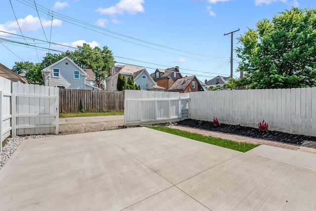 536 E Sycamore St, Columbus, OH 43206 - photo 30