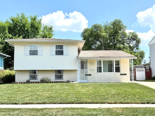 1528 Venice Dr, Columbus, OH 43207 - photo 1