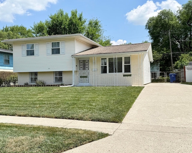 1528 Venice Dr, Columbus, OH 43207 - photo 2