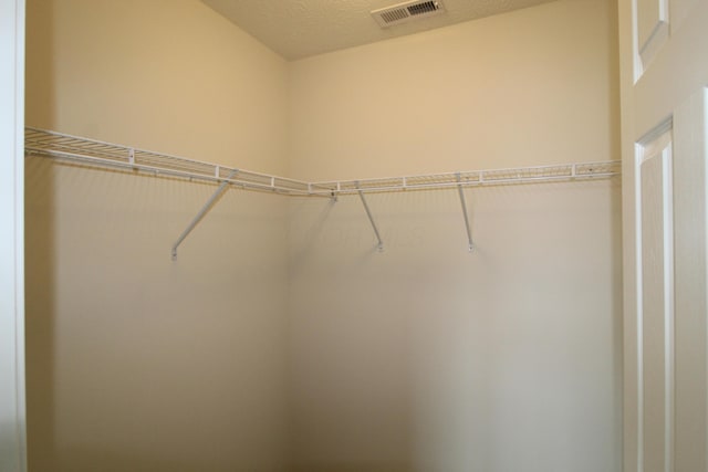 3348 Glasgow Dr, Groveport, OH 43125 - view of walk in closet