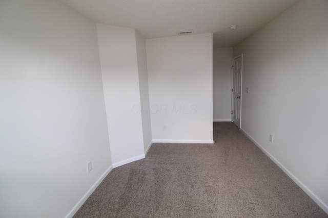 3348 Glasgow Dr, Groveport, OH 43125 - carpeted spare room featuring baseboards
