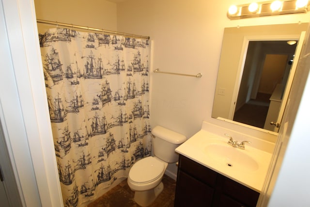 3348 Glasgow Dr, Groveport, OH 43125 - bathroom with vanity and curtained shower