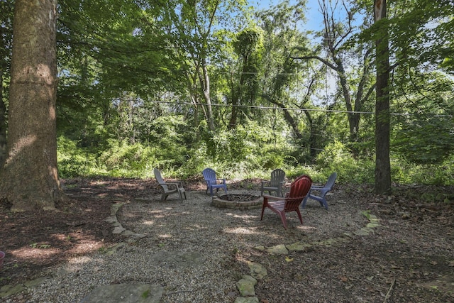 10 Denbigh Dr, Granville, OH 43023 - view of yard with a fire pit