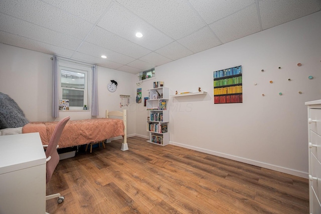 4247 Boulder Creek Dr, Columbus, OH 43230 - bedroom featuring wood finished floors, recessed lighting, and a drop ceiling