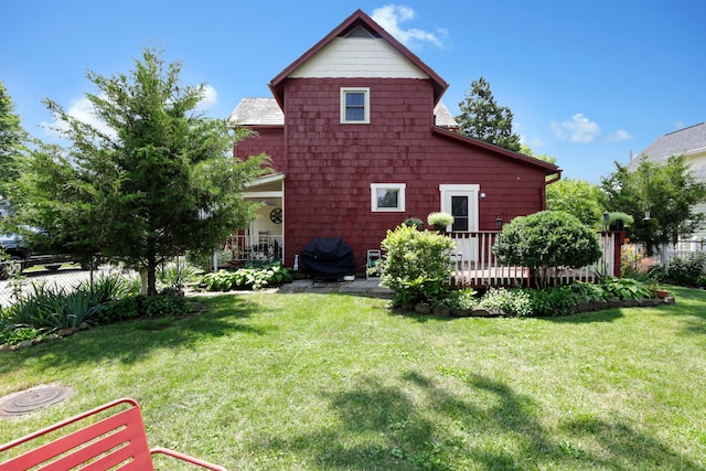 604 Elm St, Groveport, OH 43125 - rear view of property featuring a deck