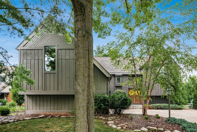 5842 Moray Ct, Dublin, OH 43017 - photo 2