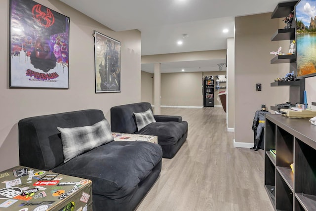 2267 Holiday Valley Dr, Grove City, OH 43123 - living room with light wood finished floors and recessed lighting