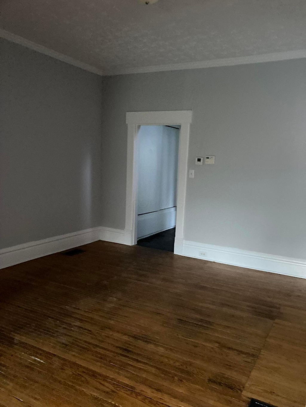 1584 Bryden Rd, Columbus, OH 43205 - photo 2