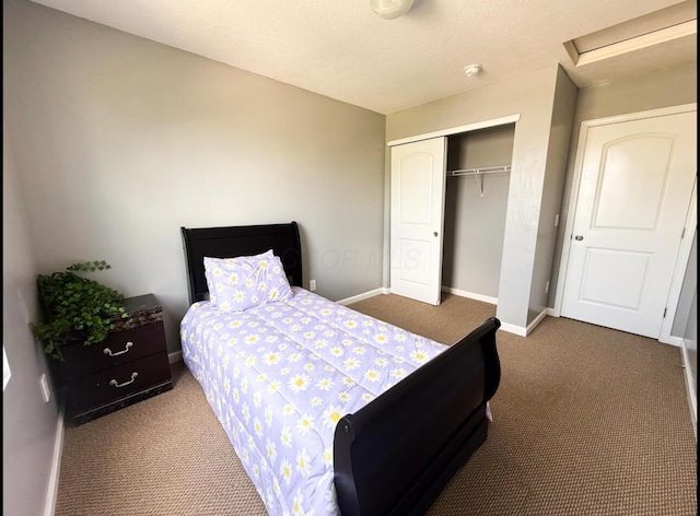 7173 Serenoa Dr, Reynoldsburg, OH 43068 - bedroom featuring carpet floors, a closet, and attic access