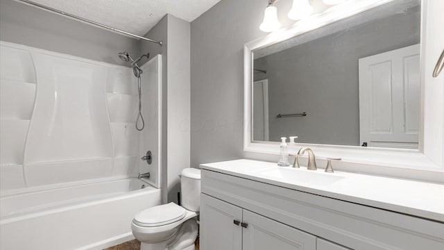 467 Mount Vernon Rd, Newark, OH 43055 - full bathroom with vanity, shower / bath combination, and a textured ceiling