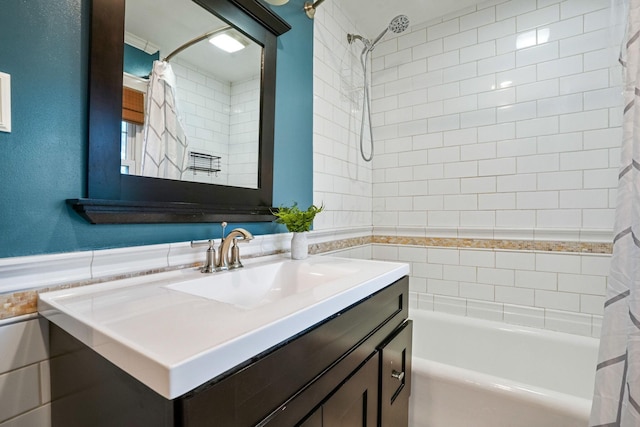 41 Northmoor Pl, Columbus, OH 43214 - full bath featuring shower / bath combo, vanity, and tile walls