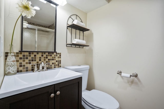 41 Northmoor Pl, Columbus, OH 43214 - full bath featuring decorative backsplash, vanity, and a shower stall