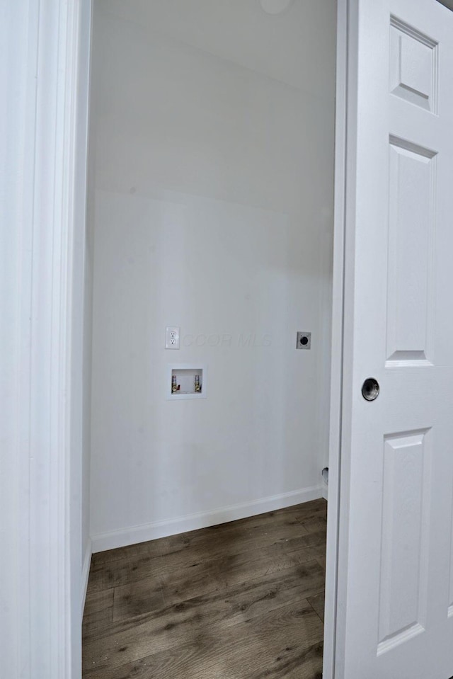 863 Carpenter St, Columbus, OH 43206 - laundry room with electric dryer hookup, dark wood-type flooring, and hookup for a washing machine
