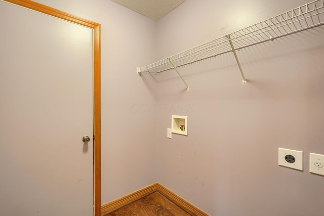 5700 Boucher Dr, Orient, OH 43146 - laundry room with hookup for an electric dryer and hookup for a washing machine