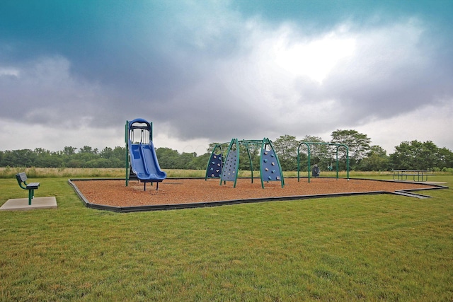 5700 Boucher Dr, Orient, OH 43146 - community playground featuring a lawn