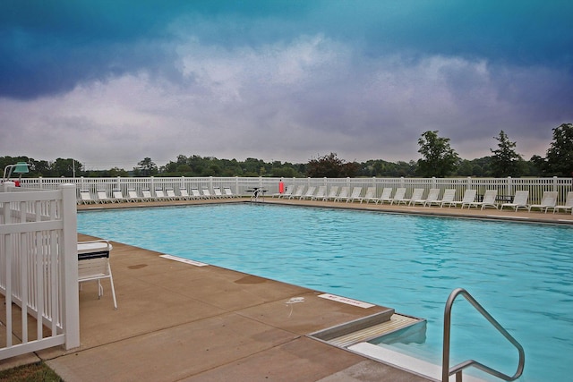 5700 Boucher Dr, Orient, OH 43146 - view of community pool
