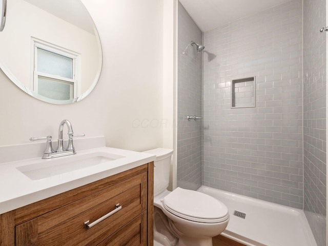 6019 Beechcroft Rd, Columbus, OH 43229 - bathroom featuring vanity and tiled shower