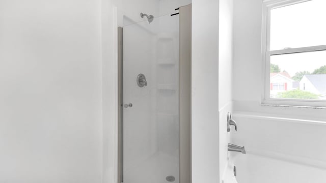3099 Ambarwent Rd, Reynoldsburg, OH 43068 - full bath with a stall shower