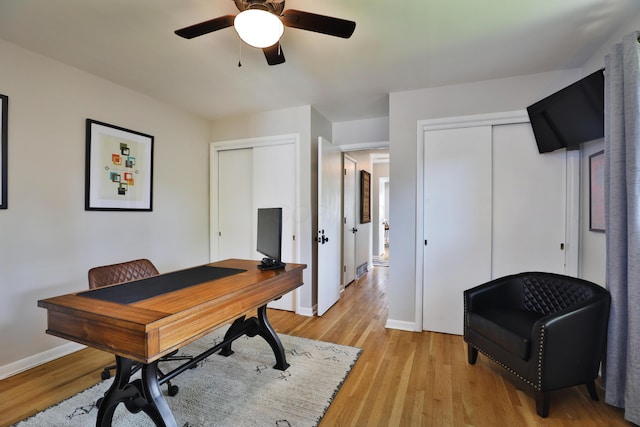 315 S Kellner Rd, Columbus, OH 43209 - office area featuring ceiling fan and light wood-style flooring