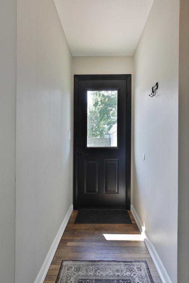 315 S Kellner Rd, Columbus, OH 43209 - doorway with dark wood-style flooring and baseboards