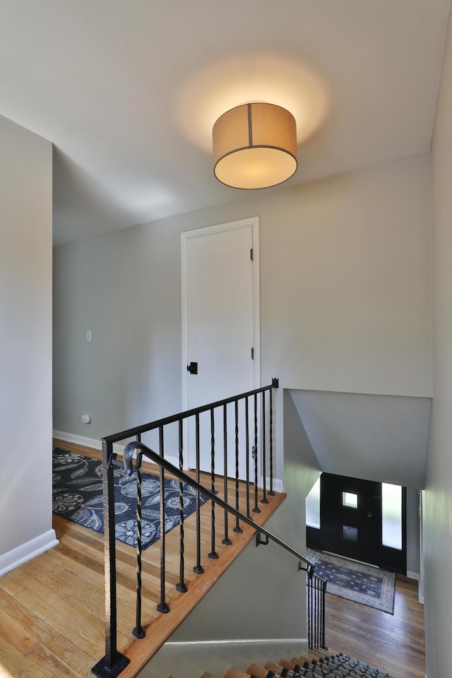 315 S Kellner Rd, Columbus, OH 43209 - staircase featuring wood finished floors and baseboards