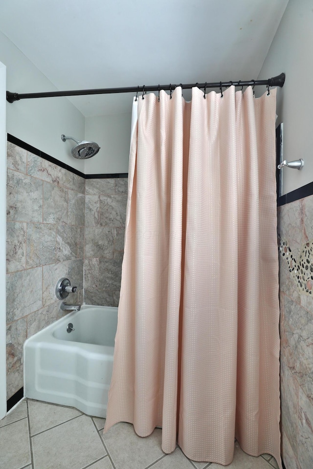 315 S Kellner Rd, Columbus, OH 43209 - full bathroom featuring tile patterned floors, shower / bath combo, and tile walls