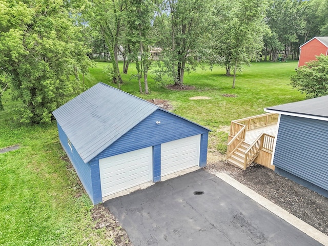 285 E Cherry St, Sunbury, OH 43074 - view of detached garage