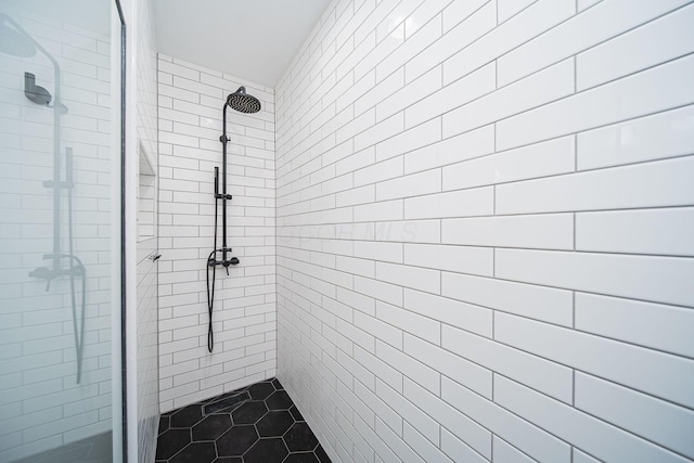 432 E Rich St Unit 3F, Columbus, OH 43215 - full bath with a stall shower