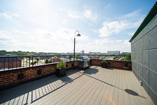 432 E Rich St Unit 3F, Columbus, OH 43215 - wooden terrace with a grill