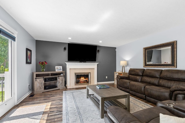 1271 Fareharm Dr, New Albany, OH 43054 - living area featuring wood finished floors, a fireplace, and recessed lighting