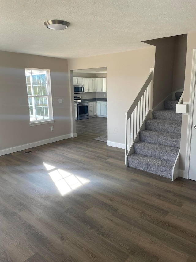 3145 Demorest Rd, Grove City, OH 43123 - photo 6