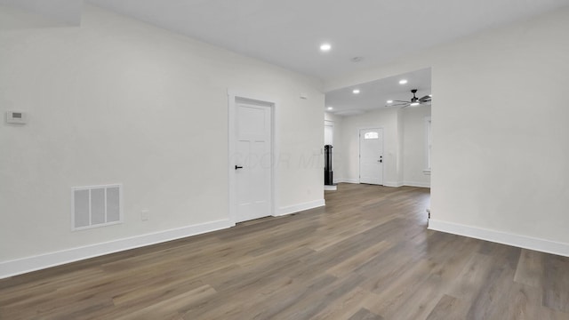 732 Columbus Ave, Washington Court House, OH 43160 - unfurnished room with wood finished floors, recessed lighting, and ceiling fan