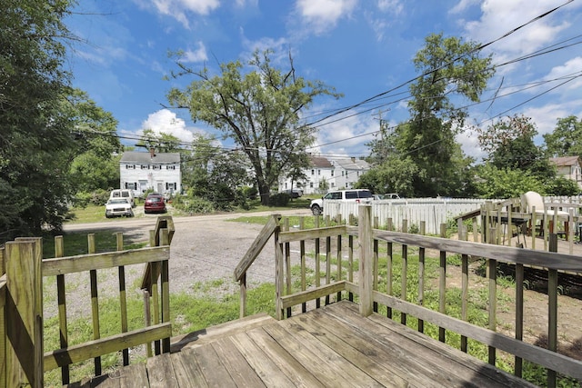 1077-1079 S James Rd, Columbus, OH 43227 - view of wooden deck