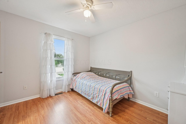 9375 Wingate Pl, Orient, OH 43146 - bedroom featuring wood finished floors and ceiling fan