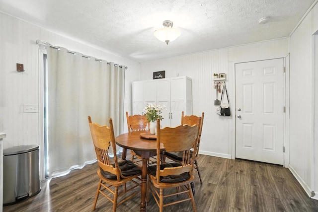 1978 Candlenut Cir, Grove City, OH 43123 - dining space featuring dark wood finished floors and a textured ceiling