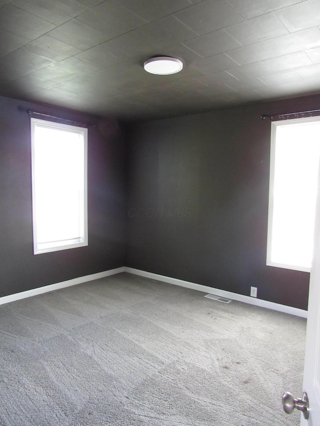 160 Logan St, Circleville, OH 43113 - photo 9
