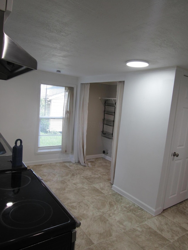 160 Logan St, Circleville, OH 43113 - photo 14