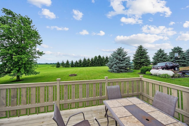 2532 State Route 292, West Mansfield, OH 43358 - deck with a yard
