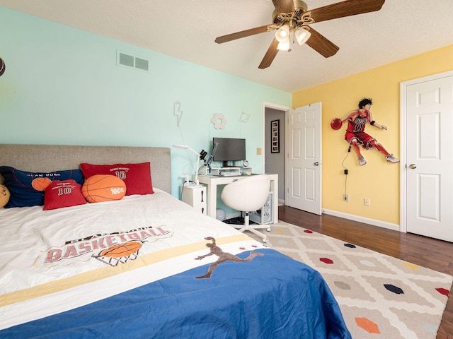 824 Lynnfield Dr, Westerville, OH 43081 - bedroom with wood finished floors and a ceiling fan