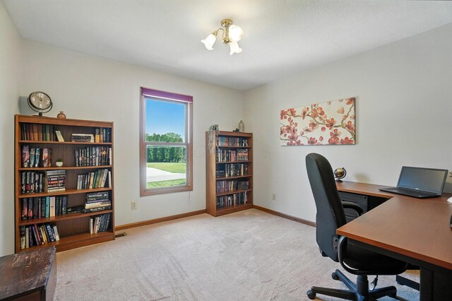 1435 E Choctaw Dr, London, OH 43140 - photo 35