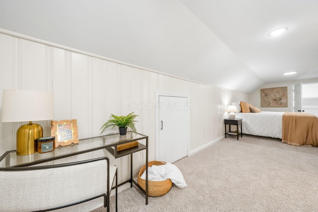 628 E Gates St, Columbus, OH 43206 - bedroom with carpet and lofted ceiling
