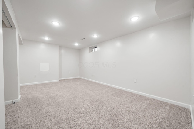 628 E Gates St, Columbus, OH 43206 - finished below grade area featuring carpet and recessed lighting
