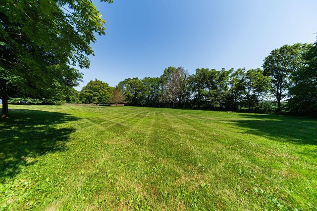 368 Woodview Dr, Chillicothe, OH 45601 - view of green lawn with a view of countryside