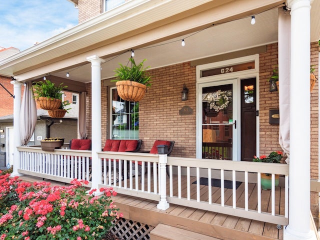 624 Oakwood Ave, Columbus, OH 43205 - property entrance with brick siding and a porch